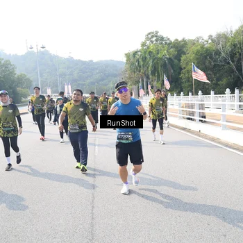 Runner Photo 6928855