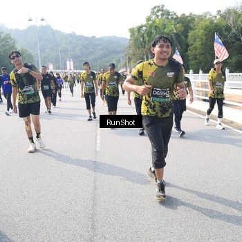 Runner Photo 6928886