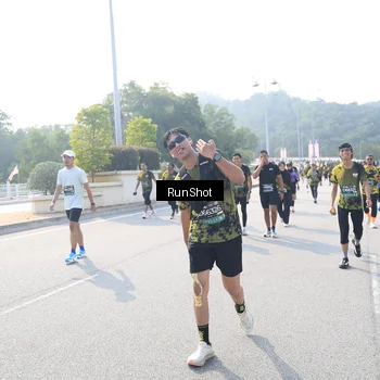 Runner Photo 6928895