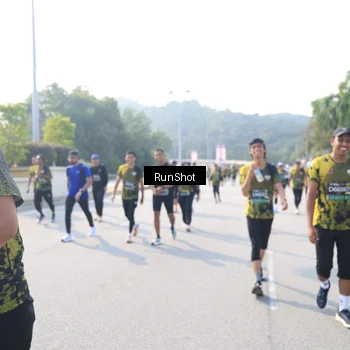 Runner Photo 6928903
