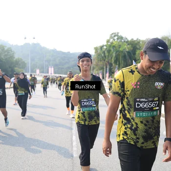 Runner Photo 6928914