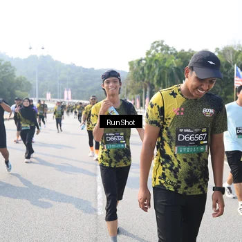 Runner Photo 6928916
