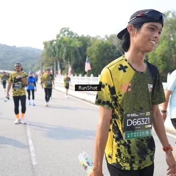 Runner Photo 6928923