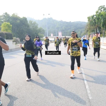 Runner Photo 6928927