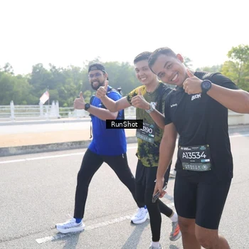 Runner Photo 6928931