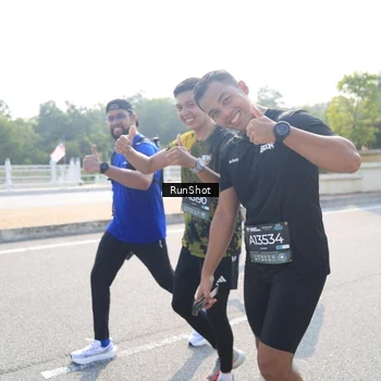 Runner Photo 6928936