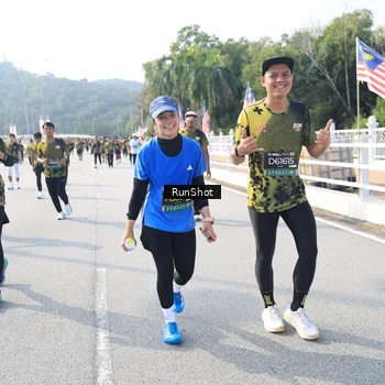 Runner Photo 6928964