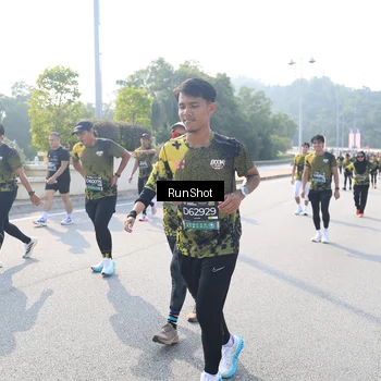 Runner Photo 6928977