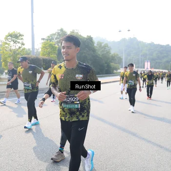 Runner Photo 6928979