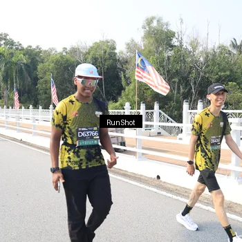 Runner Photo 6928983