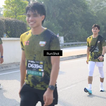 Runner Photo 6929002