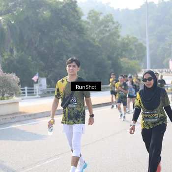 Runner Photo 6929009