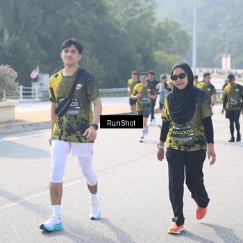Runner Photo 6929015