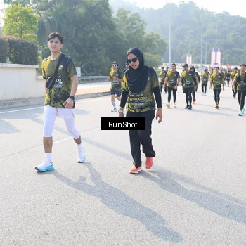 Runner Photo 6929024