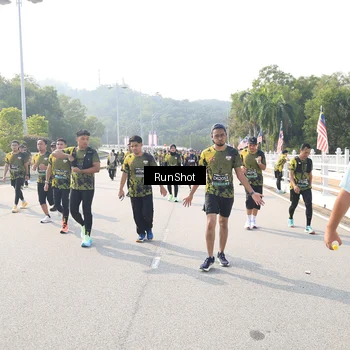 Runner Photo 6929040