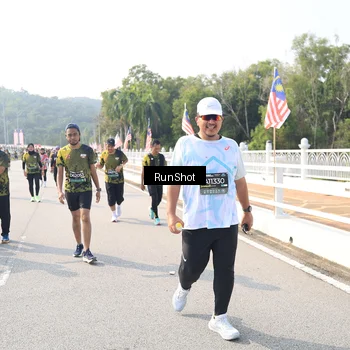 Runner Photo 6929045