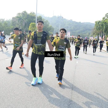 Runner Photo 6929063