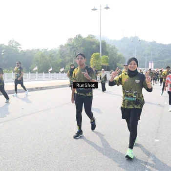 Runner Photo 6929088