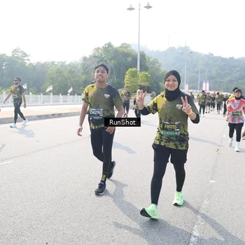 Runner Photo 6929095