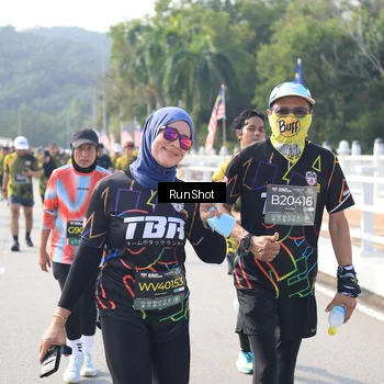 Runner Photo 6929107