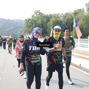 Runner Photo 6929108