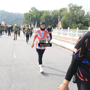 Runner Photo 6929128