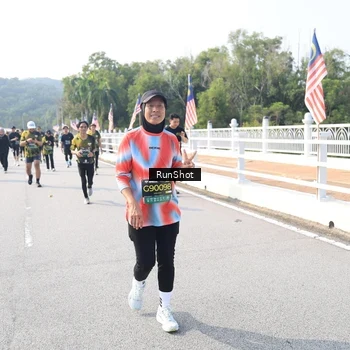 Runner Photo 6929133
