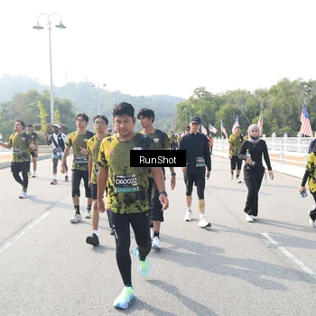 Runner Photo 6929136