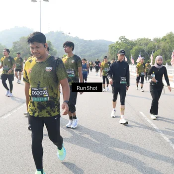 Runner Photo 6929150
