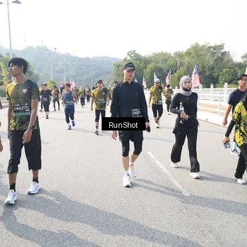 Runner Photo 6929153