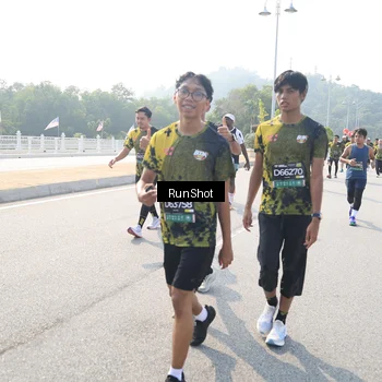 Runner Photo 6929161