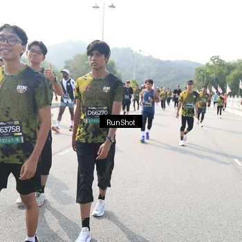 Runner Photo 6929165