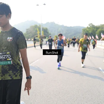 Runner Photo 6929168