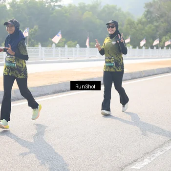 Runner Photo 6929193