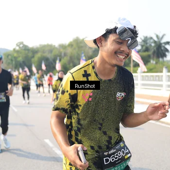 Runner Photo 6929210