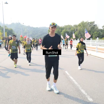 Runner Photo 6929219