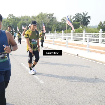 Runner Photo 6929223