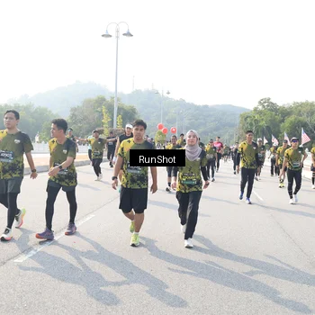 Runner Photo 6929228