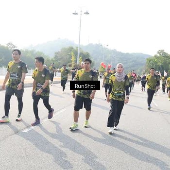Runner Photo 6929231