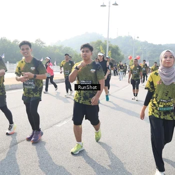 Runner Photo 6929242