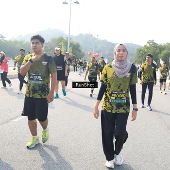 Runner Photo 6929244