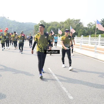 Runner Photo 6929255