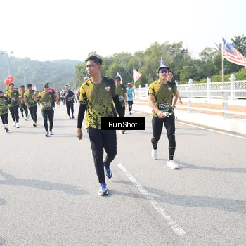 Runner Photo 6929263