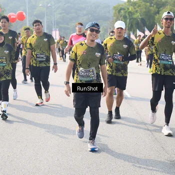 Runner Photo 6929272