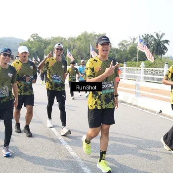 Runner Photo 6929282