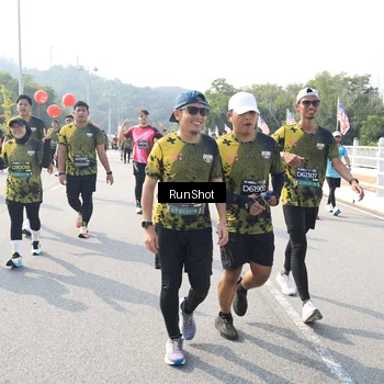 Runner Photo 6929287