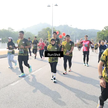Runner Photo 6929288