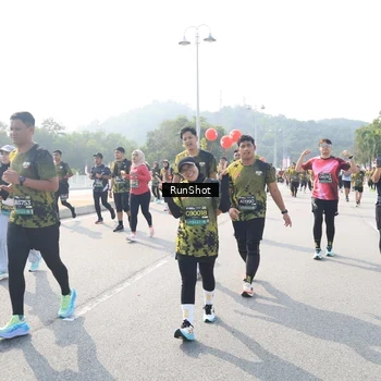 Runner Photo 6929289