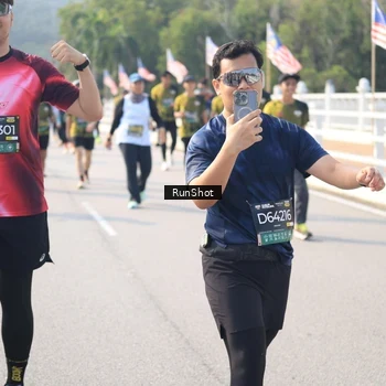 Runner Photo 6929304