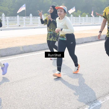 Runner Photo 6929326